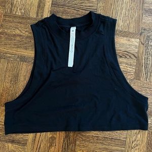 Lululemon crop tank